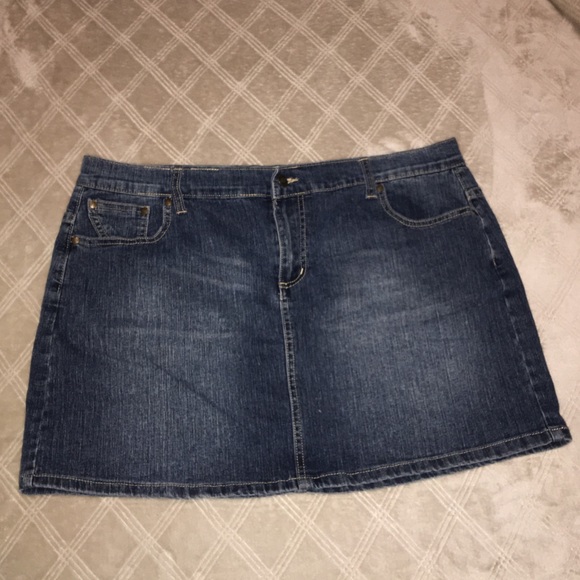 Deb Jeans Denim - Deb jeans mini jean skirt size 16